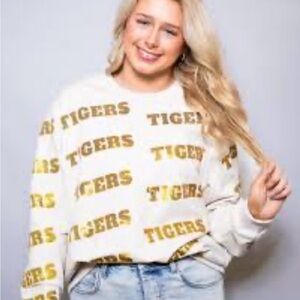 LSU TIGERS BOMB DESIGNS Cream Sweatshirt with Gold Sequin "TIGERS" . Size large